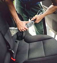 Limpieza de asientos de autos